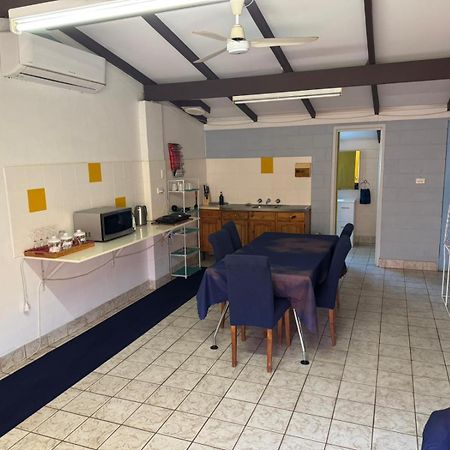 Pelican Point Waterfront Resort Formerly Carnarvon Beach Retreat Buitenkant foto