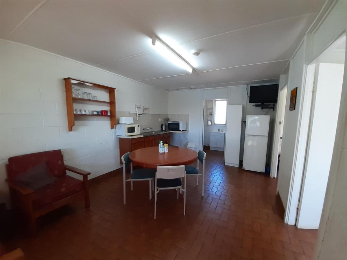 Pelican Point Waterfront Resort Formerly Carnarvon Beach Retreat Buitenkant foto