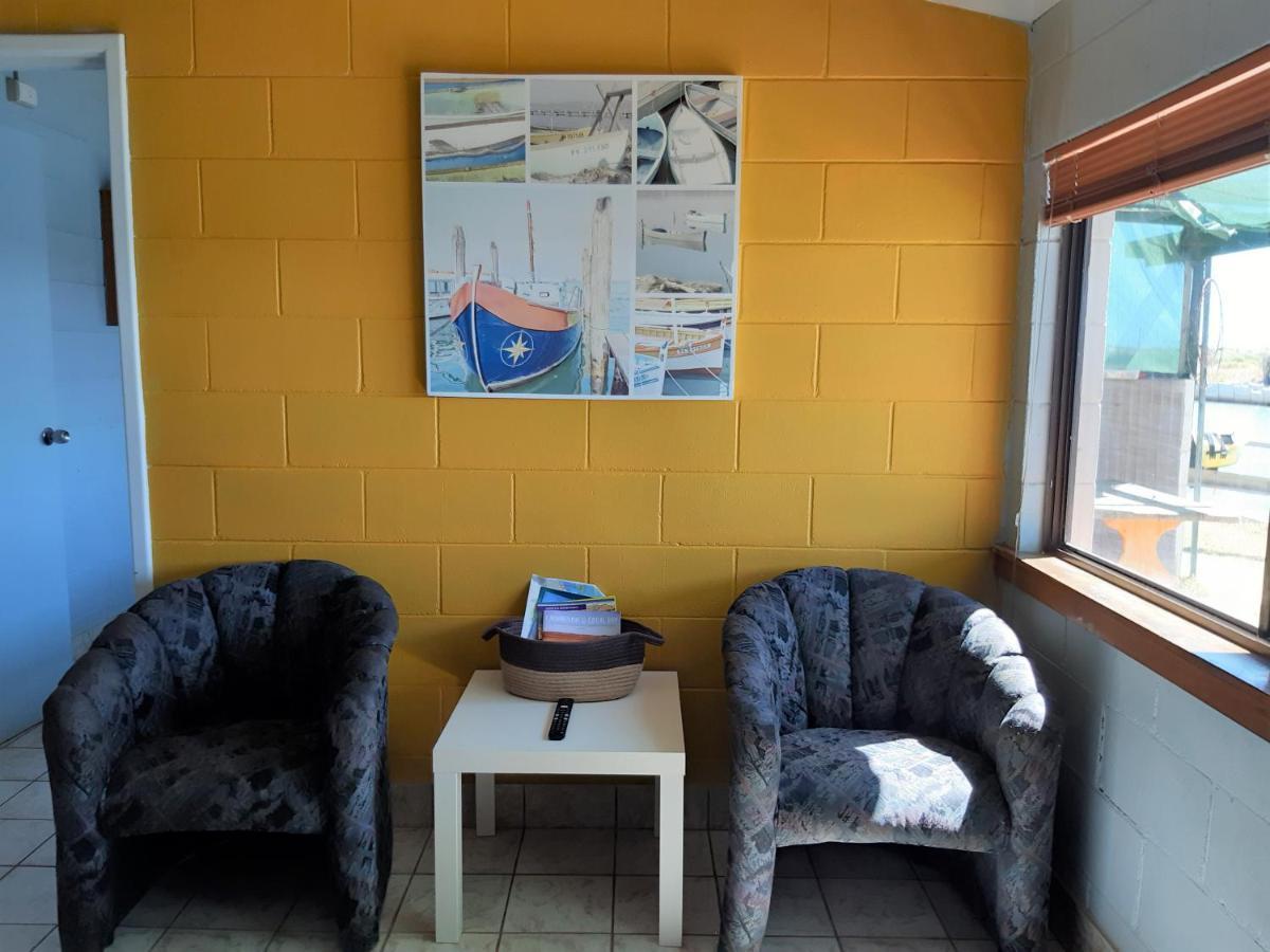 Pelican Point Waterfront Resort Formerly Carnarvon Beach Retreat Buitenkant foto
